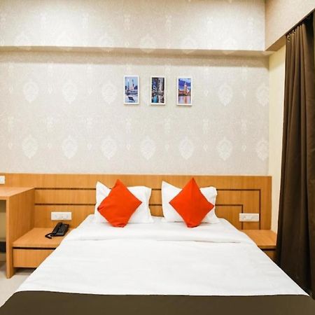 Hotel Golden - I Rāipur Dış mekan fotoğraf