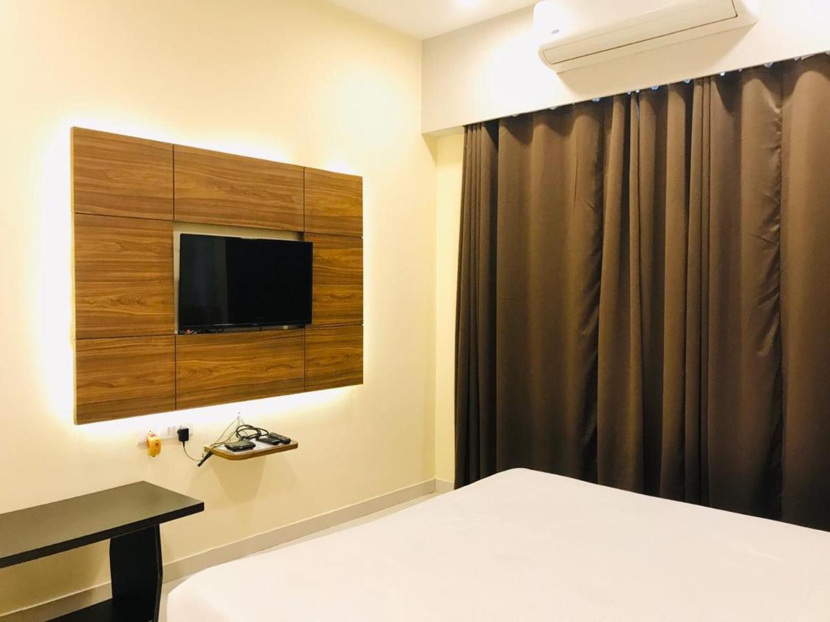 Hotel Golden - I Rāipur Dış mekan fotoğraf