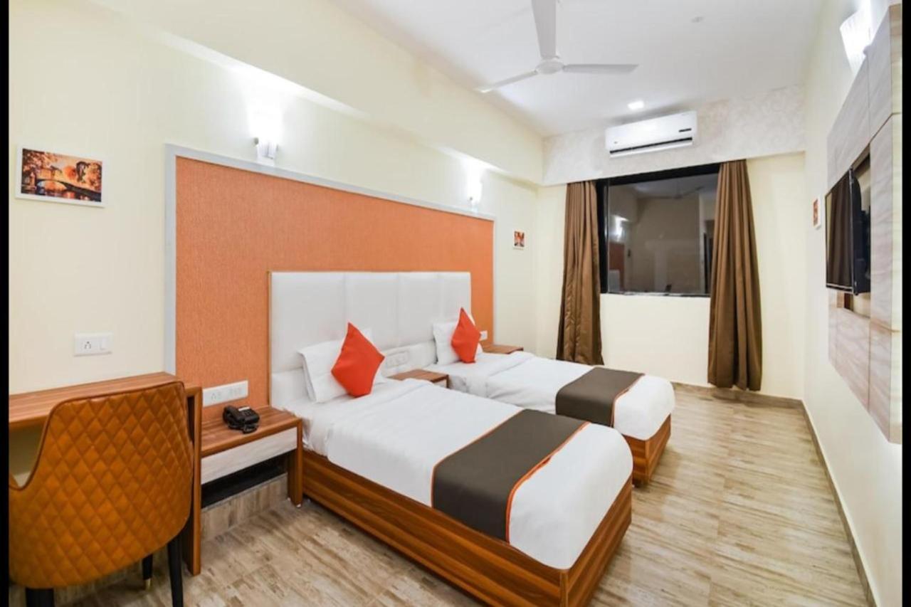Hotel Golden - I Rāipur Dış mekan fotoğraf