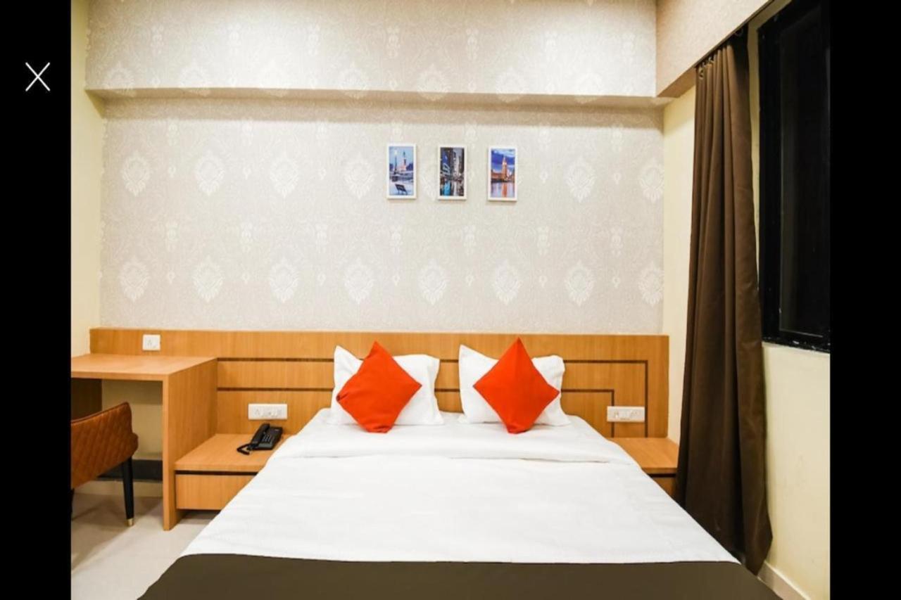 Hotel Golden - I Rāipur Dış mekan fotoğraf