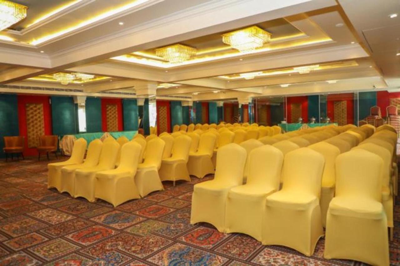 Hotel Golden - I Rāipur Dış mekan fotoğraf